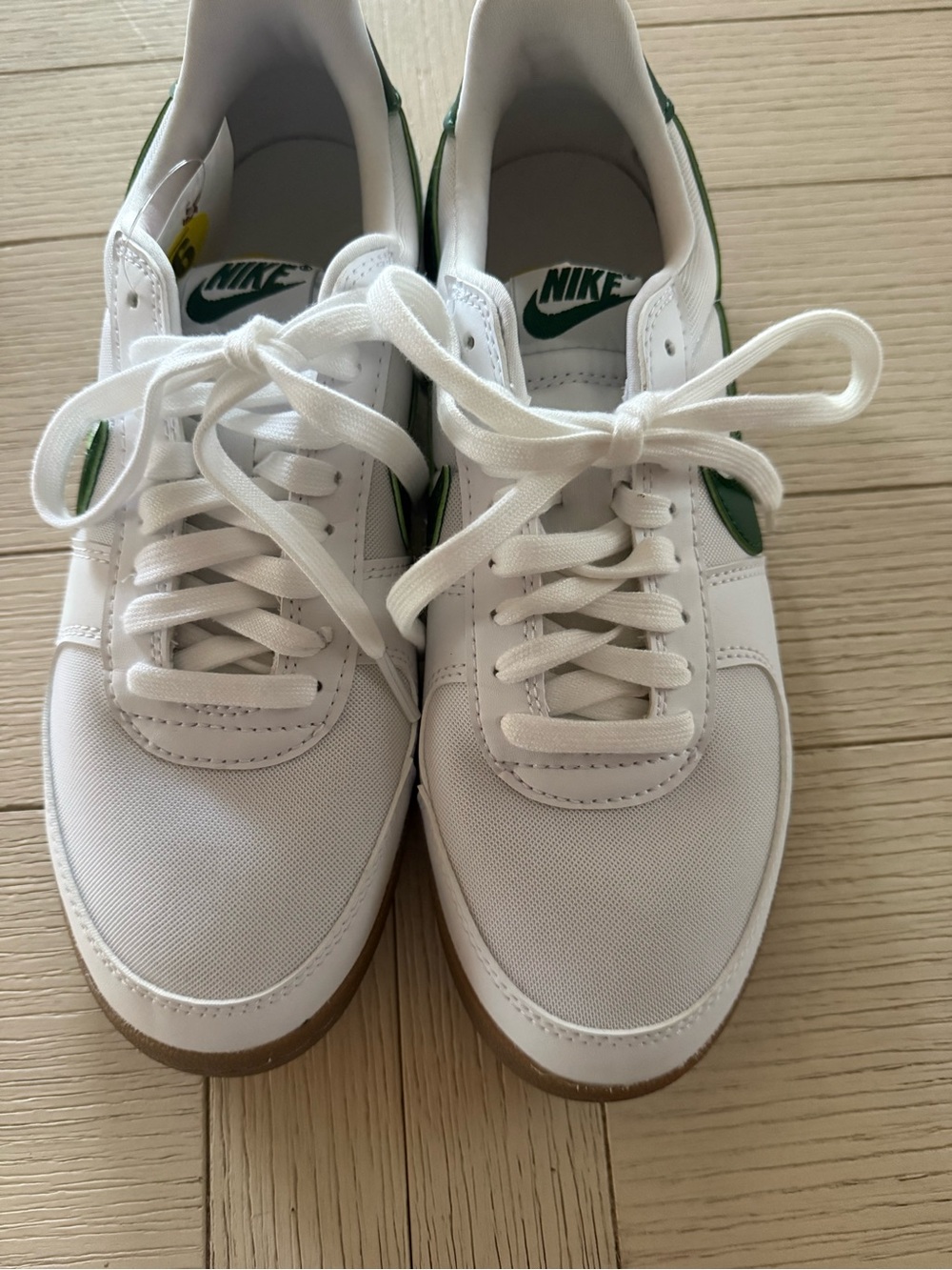 Nike White and Green Low-Top Sneakers with Gum Outsole